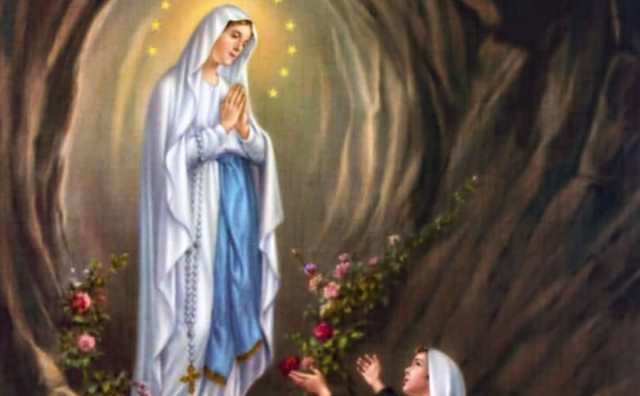 La prière miraculeuse à Notre Dame de Lourdes