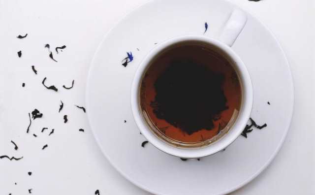 Comment bien interpréter rêver de thé noir ?
