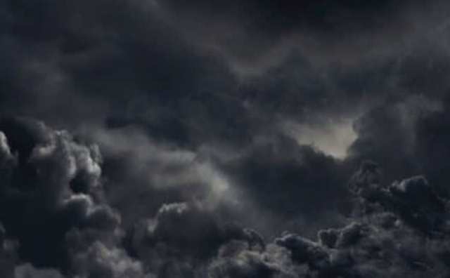 Pourquoi rêver de nuages ​​noirs orageux ?