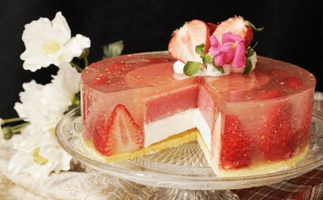 Rêver de gâteau avec de la gelée : quelles interprétations, symbolisme et significations ?