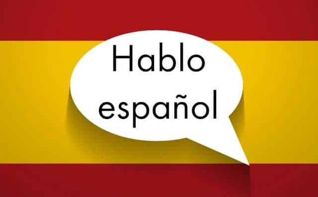 Rêver de parler espagnol : quelles interprétations, symbolisme et significations ?