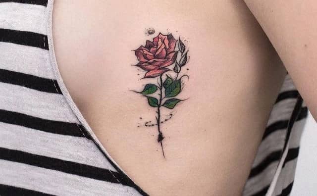 Rêver de tatouage de rose : quelles interprétations, analyses et significations ?