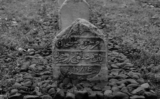Rêver de cimetière en islam : quelles interprétations, analyses et significations ?