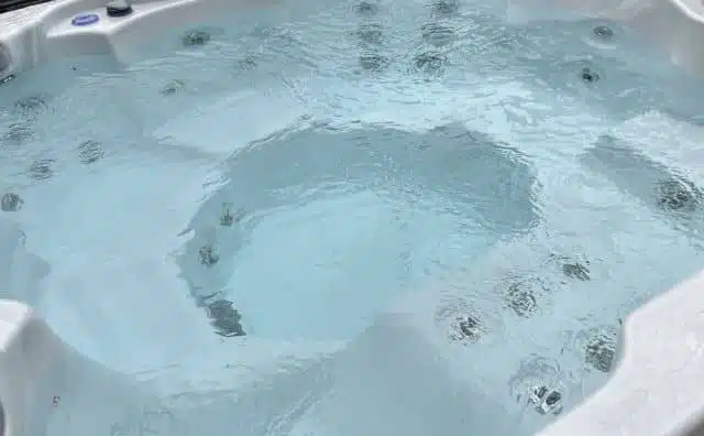 Rêver de jacuzzi : quelles interprétations, analyses et significations ?